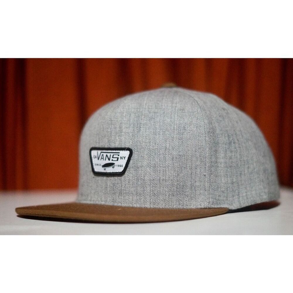 ✨Vans Gray Patch Skate Team Mens Sport Hat Snapback✨